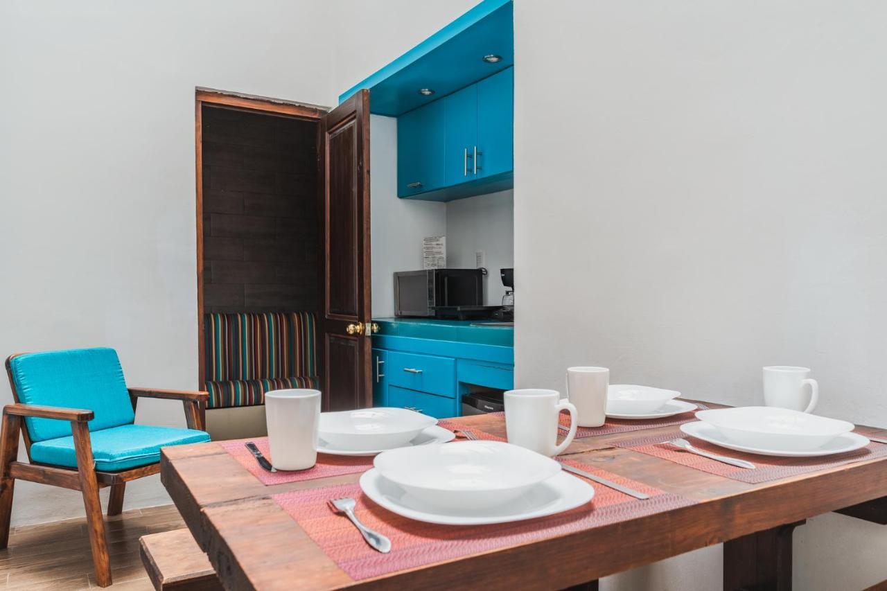 Yox Hotel Boutique San Cristobal de las Casas Exterior photo A kitchen in a hotel