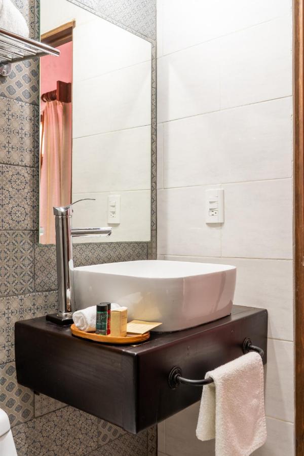 Yox Hotel Boutique San Cristobal de las Casas Exterior photo Bathroom